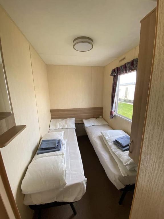 8 Berth Caravan Pg30 Chapel Saint Leonards Bagian luar foto