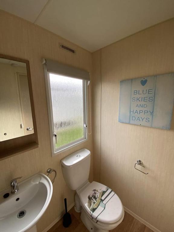 8 Berth Caravan Pg30 Chapel Saint Leonards Bagian luar foto