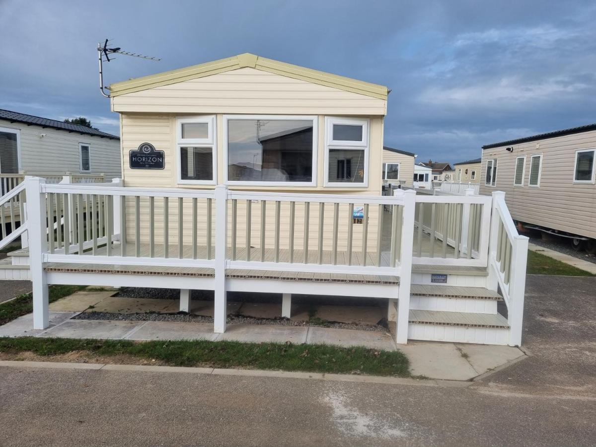 8 Berth Caravan Pg30 Chapel Saint Leonards Bagian luar foto